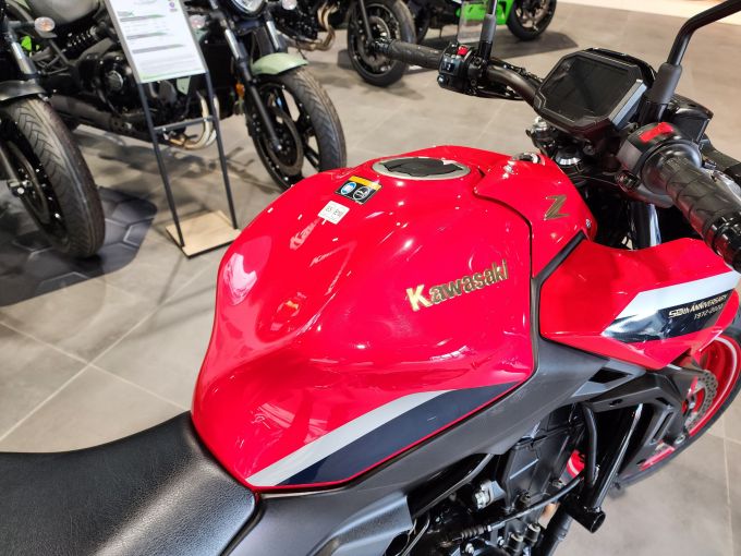 KAWASAKI Z 650 (47.5CV) 4