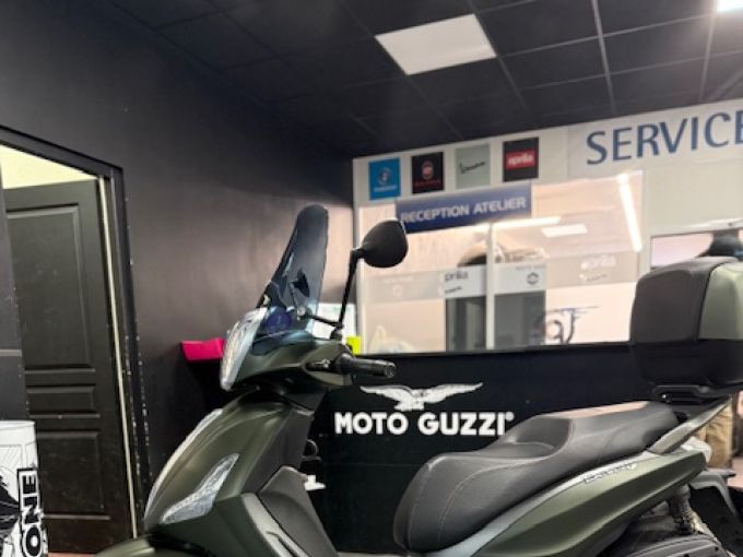 PIAGGIO BEVERLY S 300 4