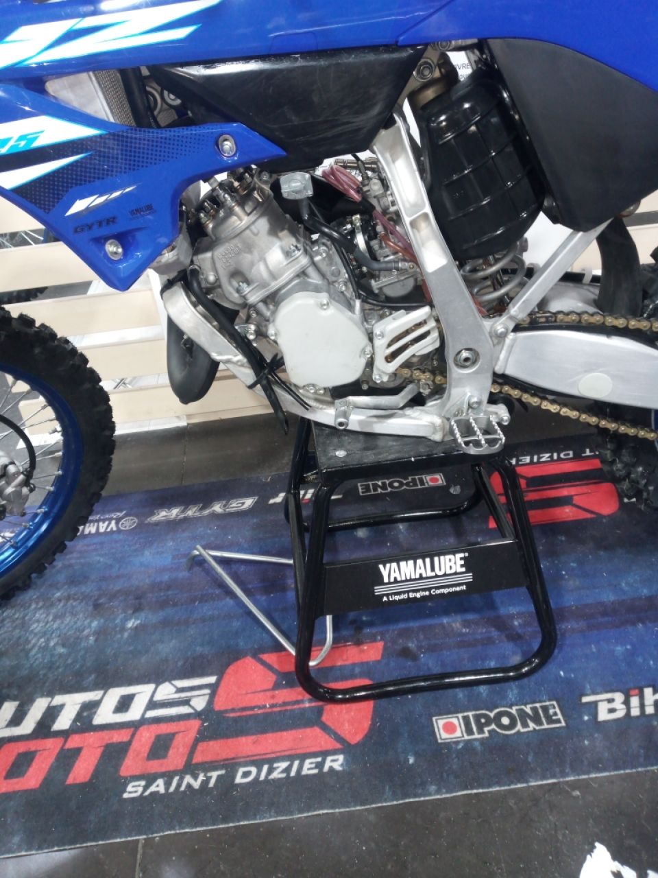 YAMAHA 125 YZ 2025 4
