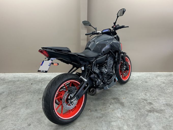 YAMAHA MT-07 (47.5CV) 4