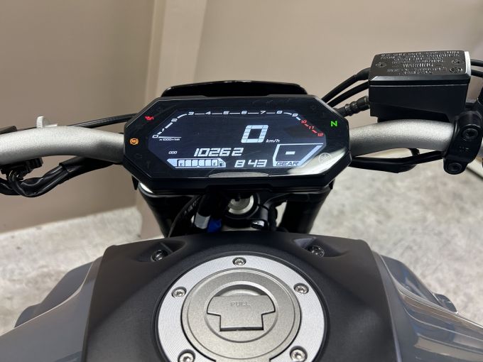 YAMAHA MT-07 (47.5CV) 4