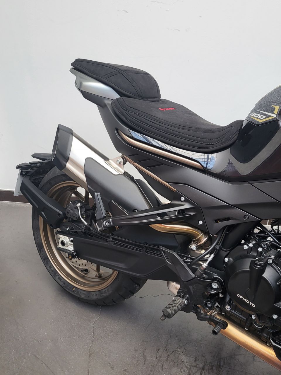 CF MOTO NK 800 Advanced 4