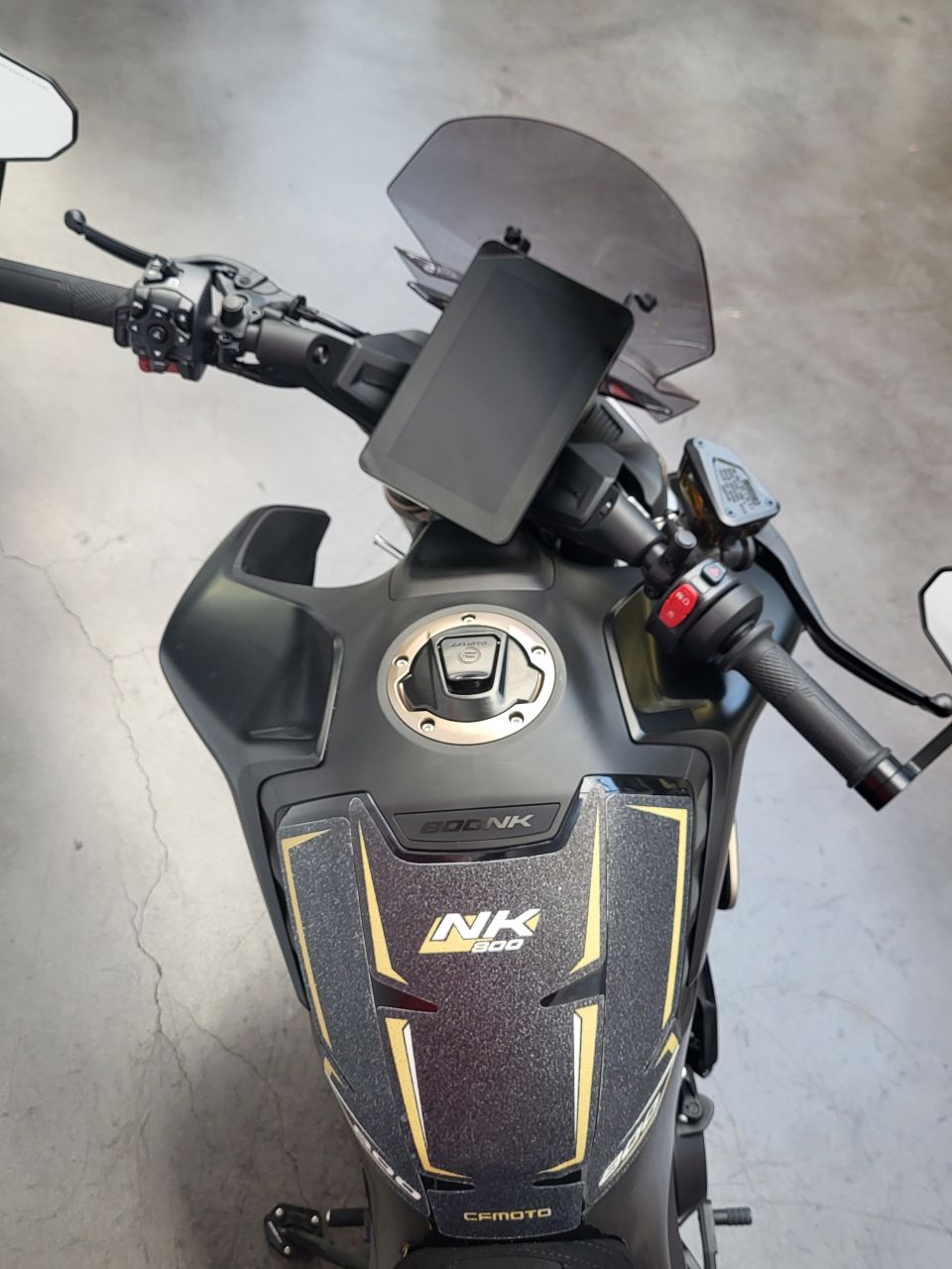 CF MOTO NK 800 Advanced 4