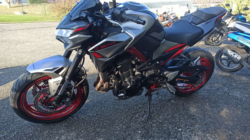 KAWASAKI Z 900 4