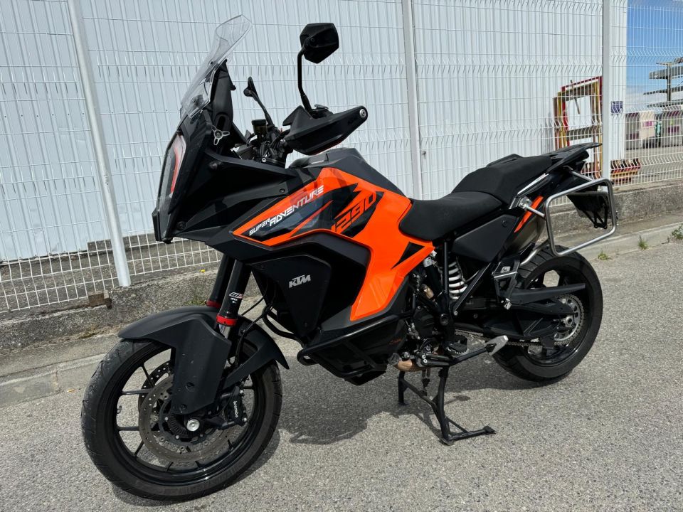 KTM 1290 SUPER ADVENTURE S 4