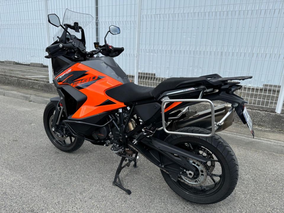KTM 1290 SUPER ADVENTURE S 4