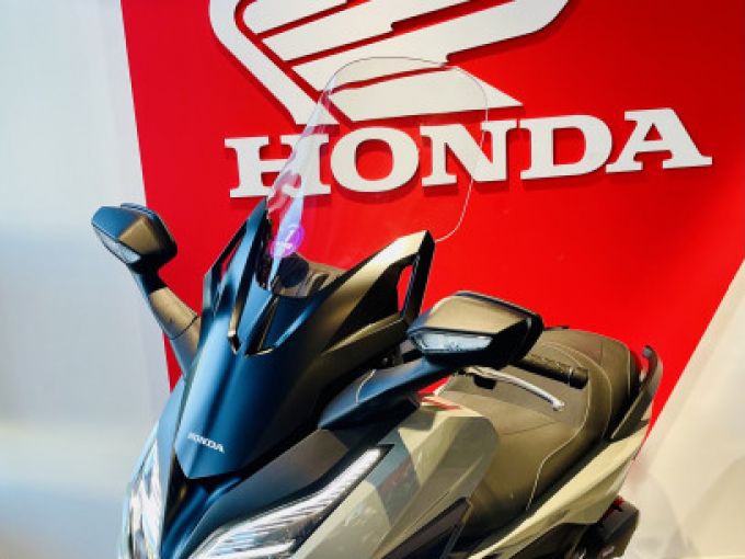 HONDA FORZA 125 ABS 4