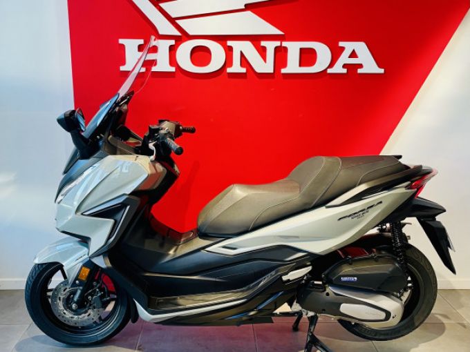 HONDA FORZA 125 ABS 4
