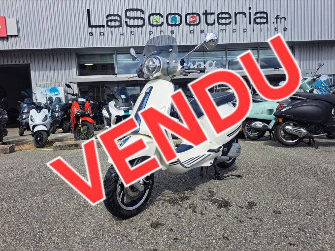 VESPA PRIMAVERA 125 YATCH 4