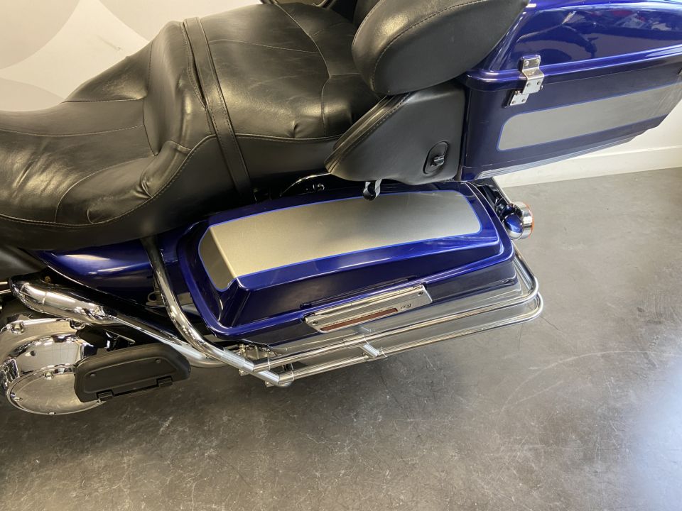 HARLEY-DAVIDSON TOURING ELECTRA GLIDE 1584 ULTRA CLASSIC 4