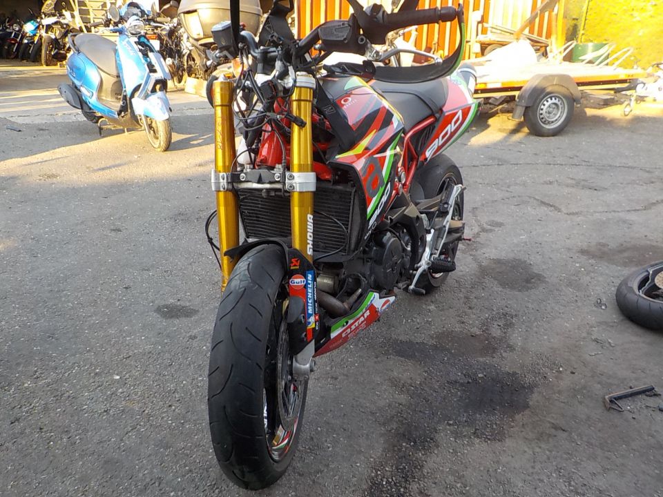 APRILIA DORSODURO 900 ABS 4