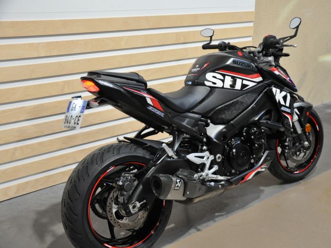 SUZUKI GSX-S 950 A2 4