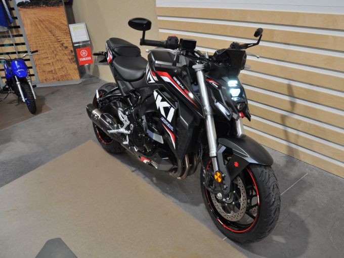 SUZUKI GSX-S 950 A2 4