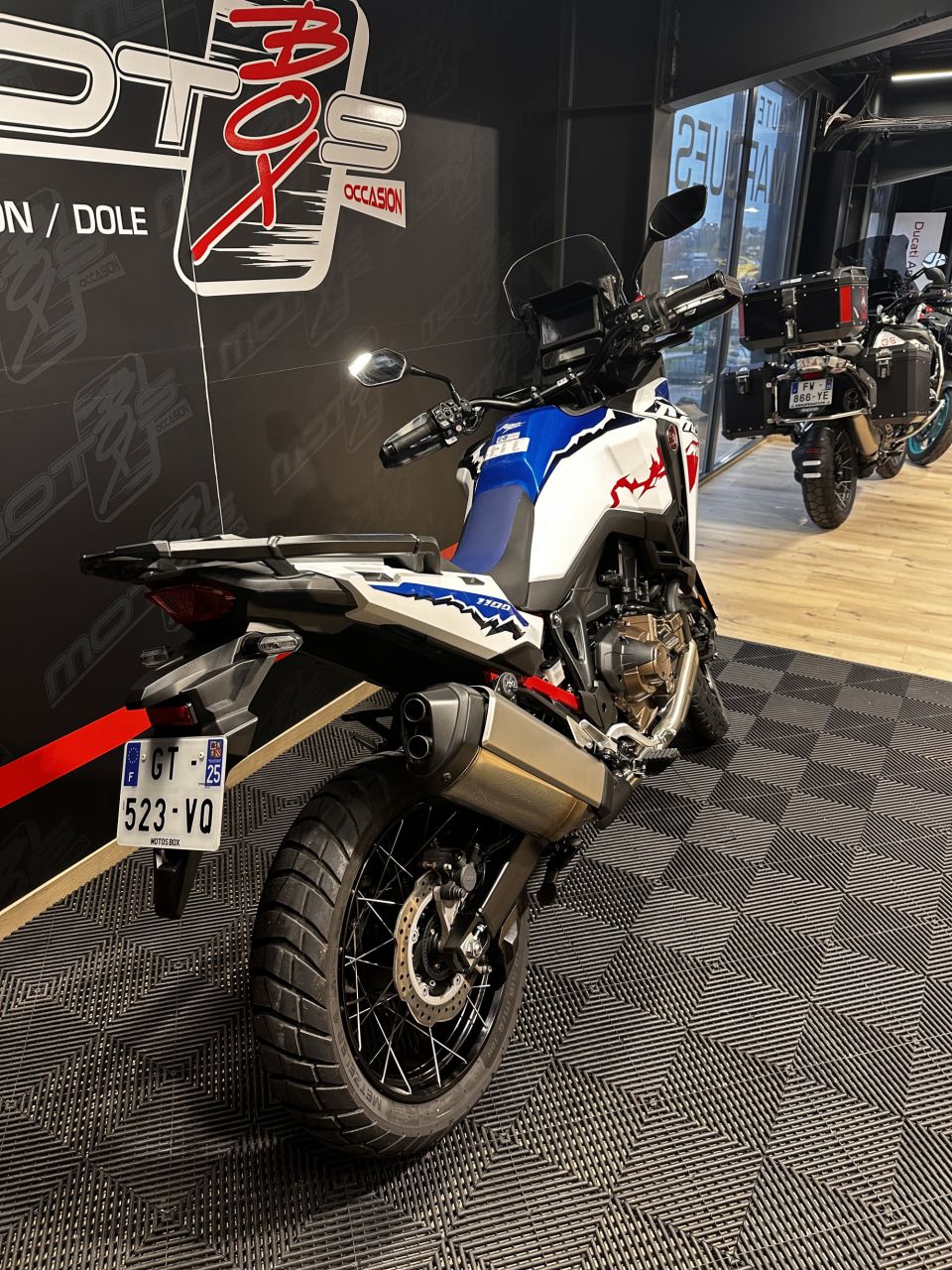 HONDA Africa Twin CRF1100L 4