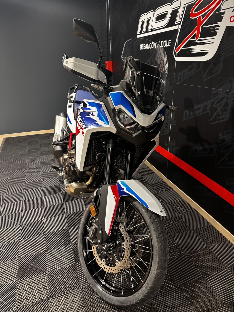 HONDA Africa Twin CRF1100L 4