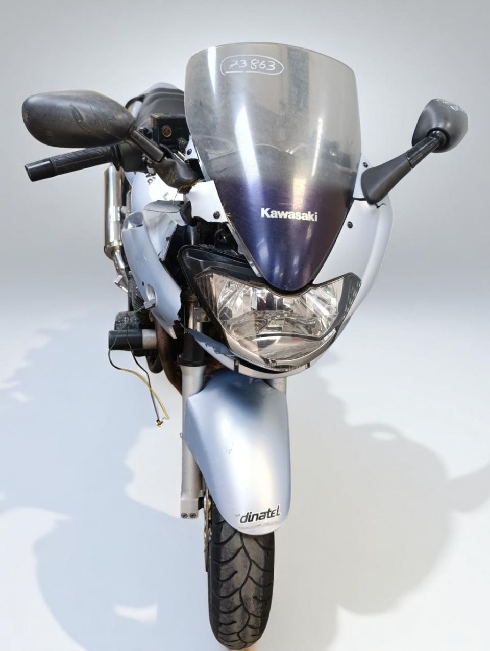 KAWASAKI ZR-7 4