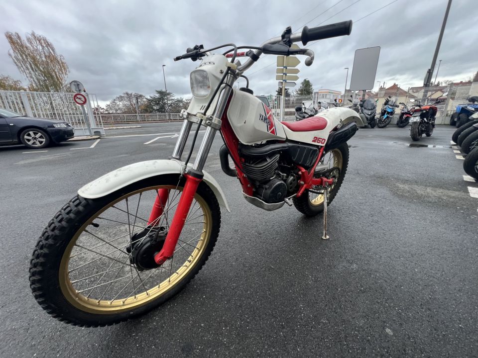 YAMAHA 250 TY 4