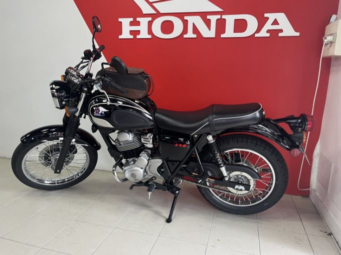 KAWASAKI W 800 4