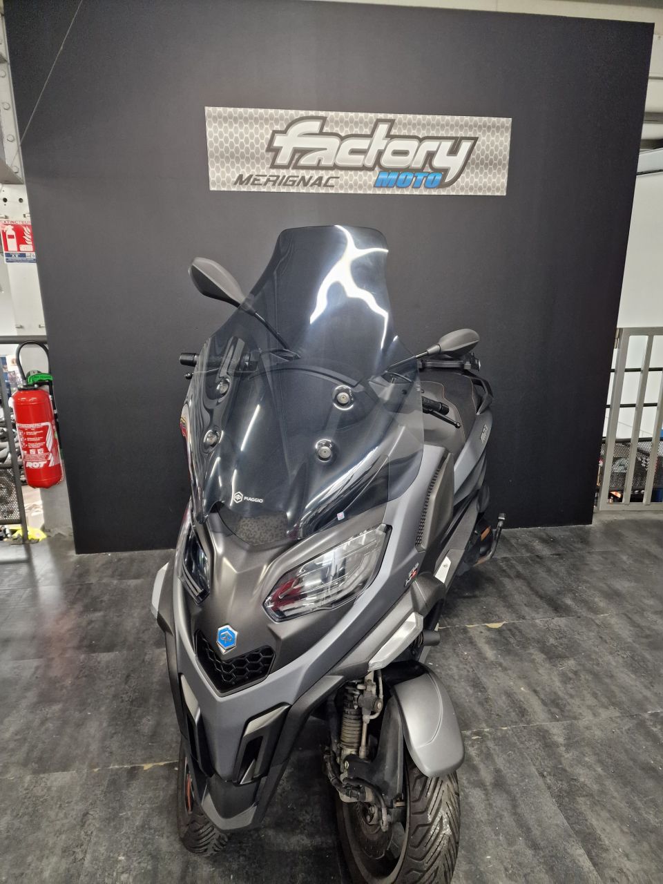 PIAGGIO MP3 530 HPE EXCLUSIVE 4