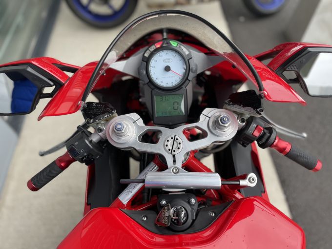 DUCATI 999 4