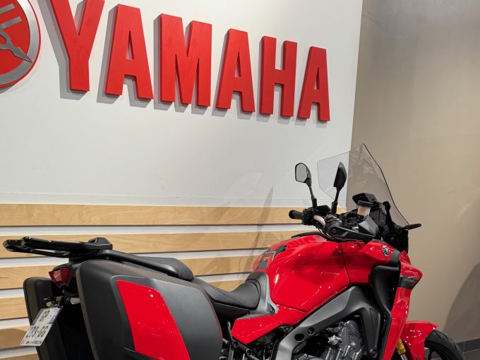 YAMAHA TRACER 9 GT 4