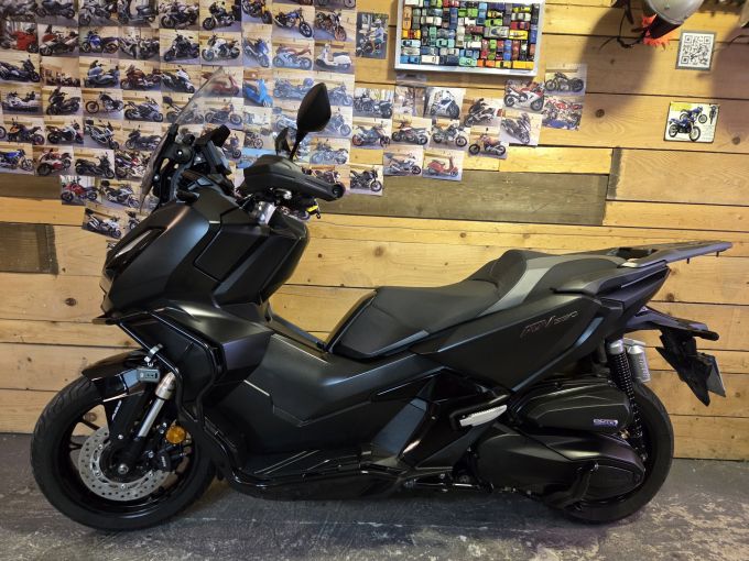 HONDA ADV 350 4