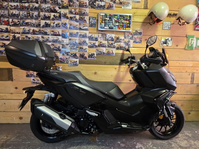 HONDA ADV 350 4