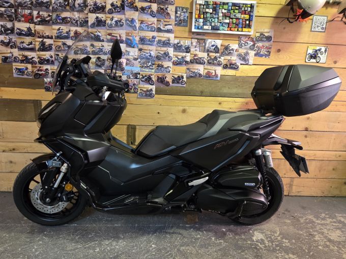 HONDA ADV 350 4