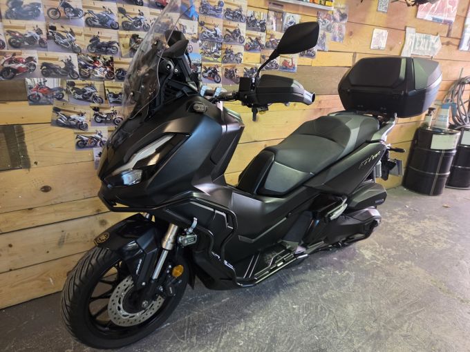 HONDA ADV 350 4