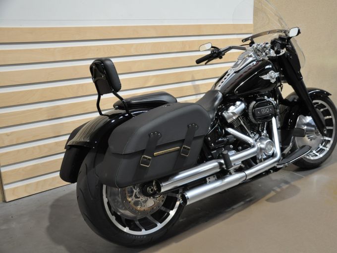 HARLEY-DAVIDSON SOFTAIL FAT BOY 1868 4