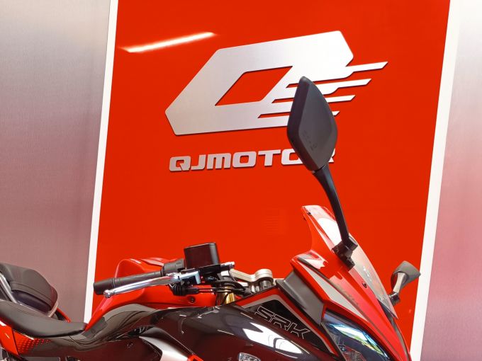 QJ MOTOR SRK 125 R 4