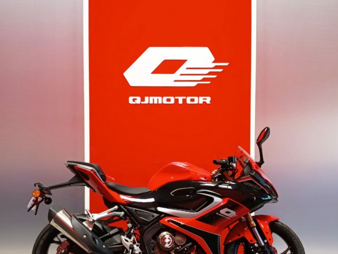 QJ MOTOR SRK 125 R 4