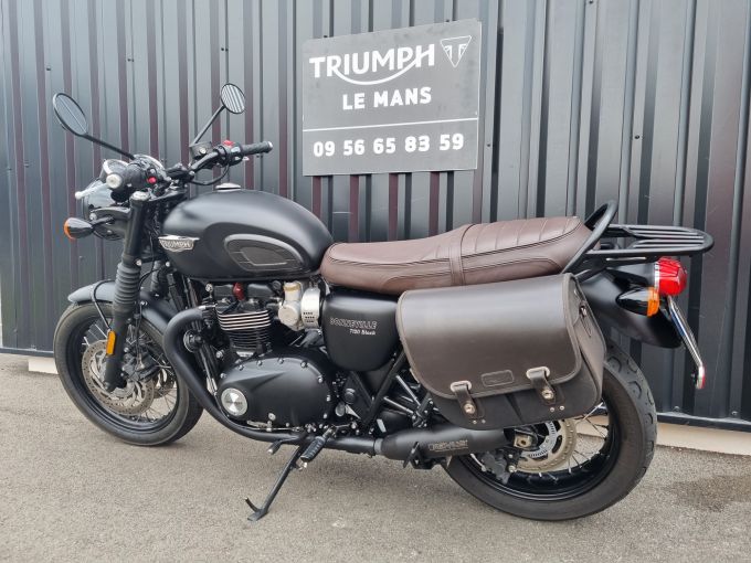 TRIUMPH Bonneville T120 Black 4