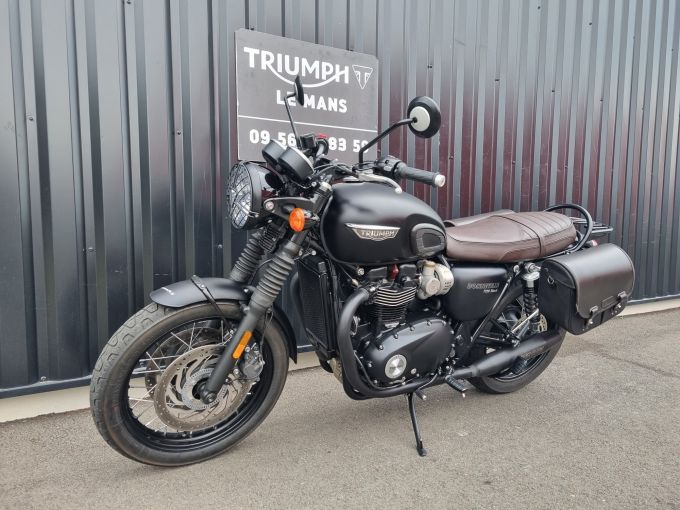TRIUMPH Bonneville T120 Black 4