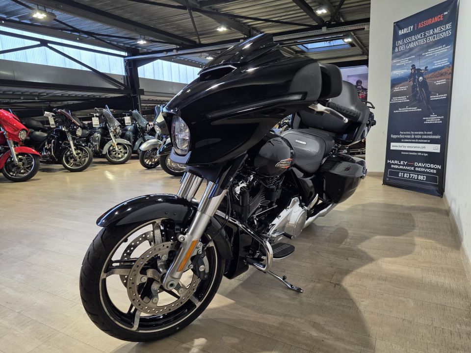 HARLEY-DAVIDSON TOURING STREET GLIDE 1923 4