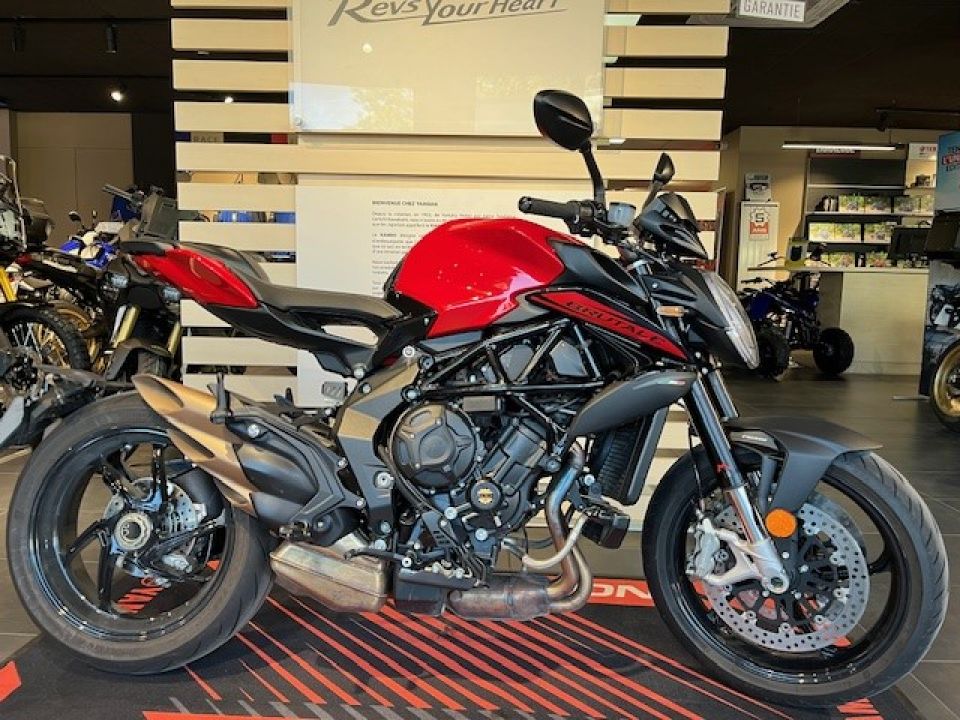 MV AGUSTA BRUTALE 800 4