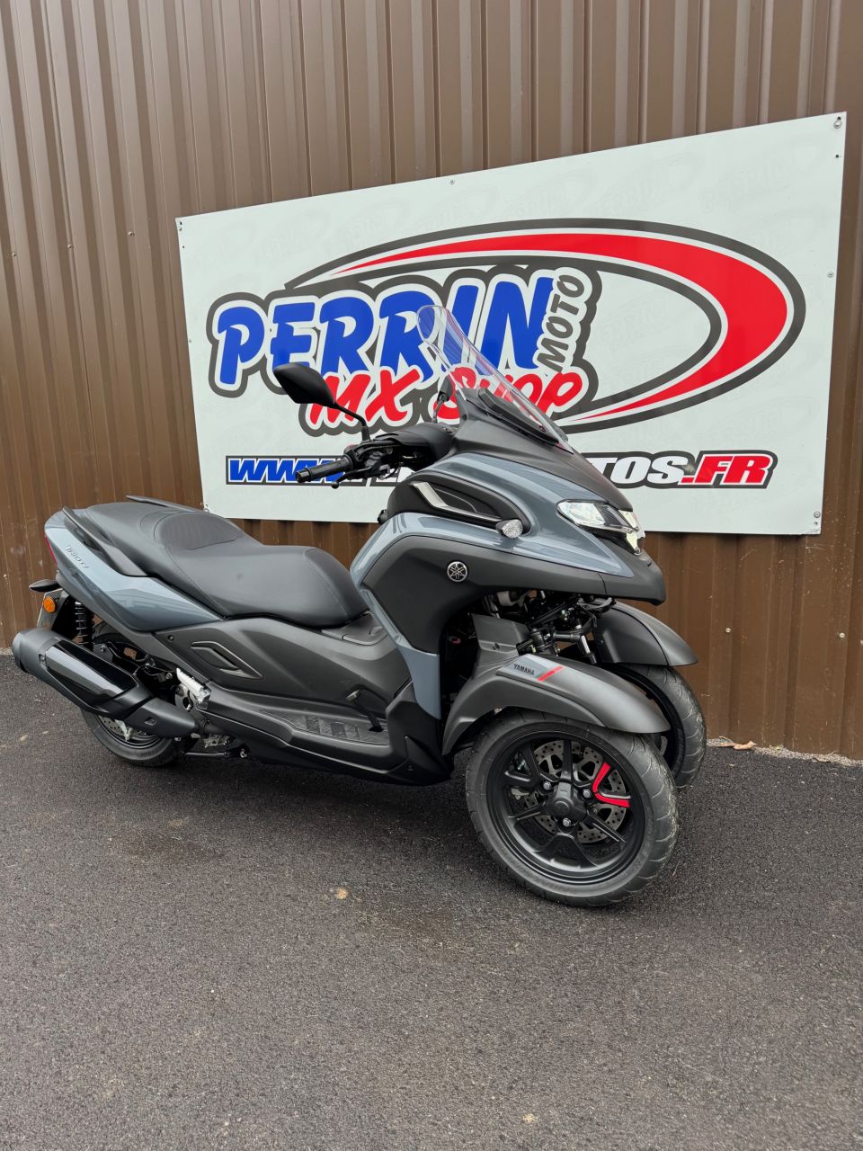 YAMAHA TRICITY 300 4