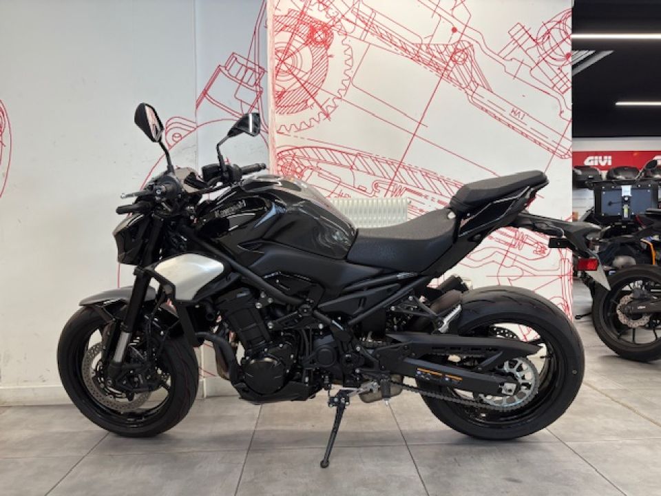 KAWASAKI Z 900 4
