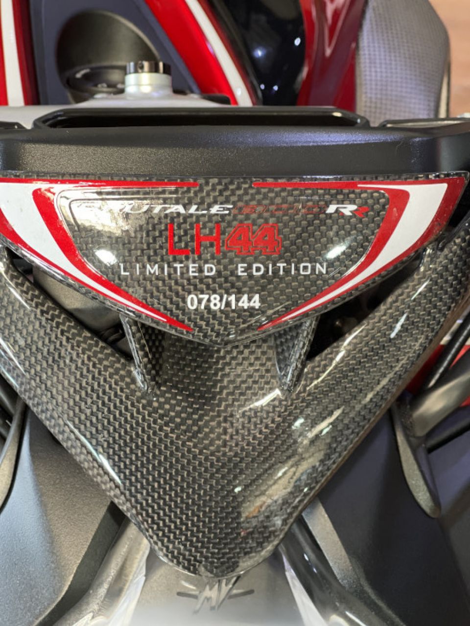 MV AGUSTA BRUTALE 800 EAS 4