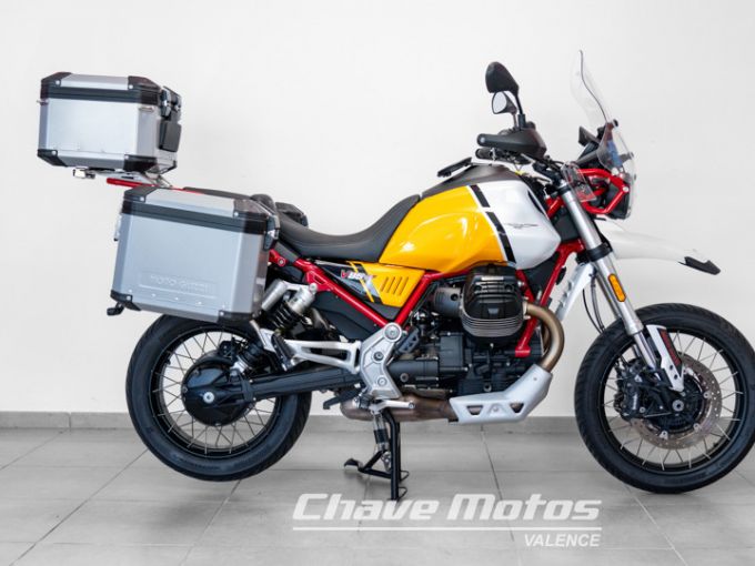 MOTO GUZZI V85 TT 4