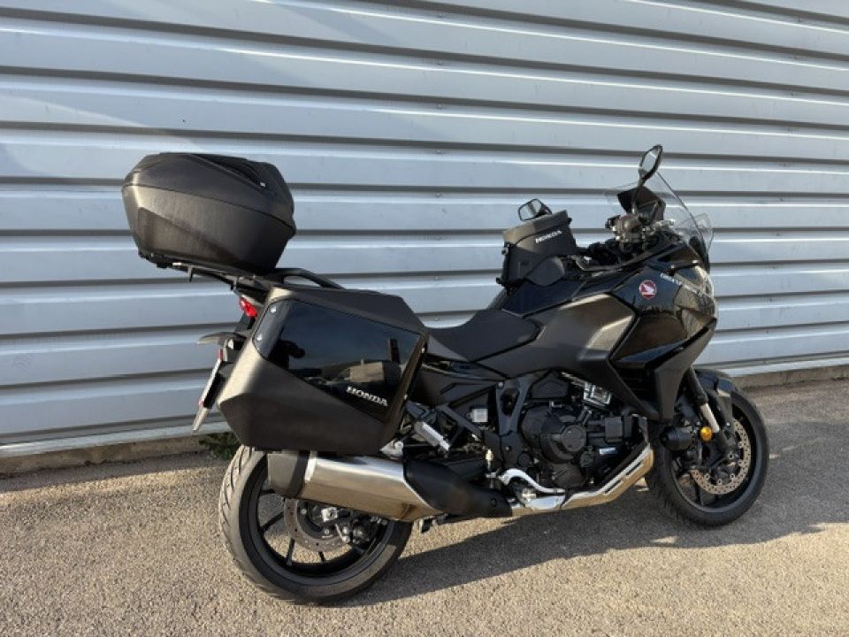 HONDA NT1100 DCT 4