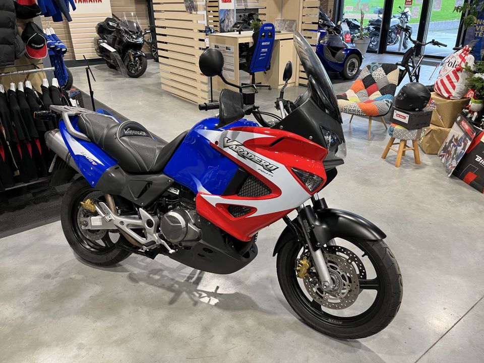 HONDA VARADERO 1000 4