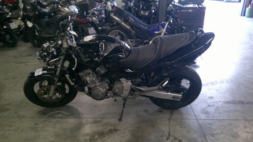 HONDA CB 600 F HORNET 4