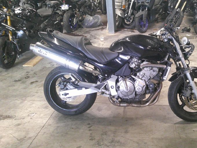 HONDA CB 600 F HORNET 4