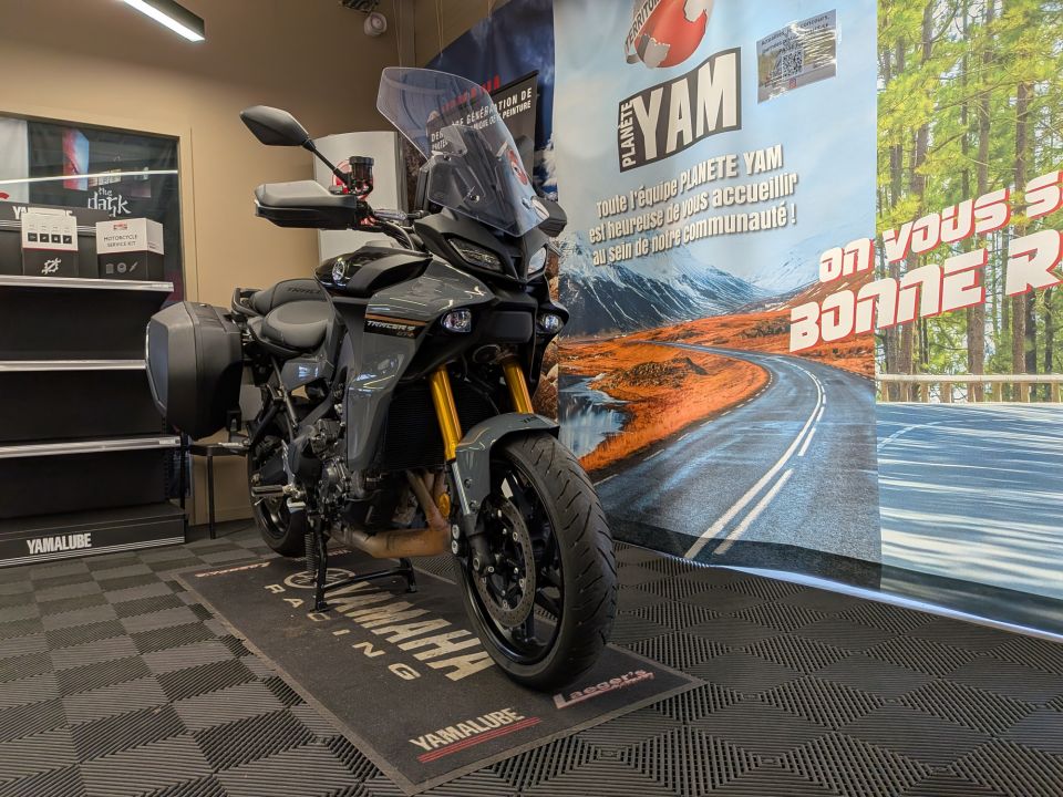 YAMAHA TRACER 9 GT+ 4