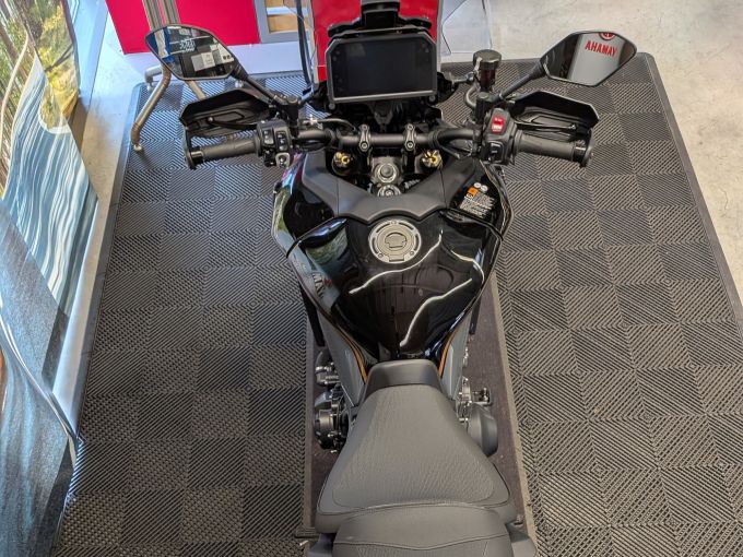 YAMAHA TRACER 9 GT+ 4