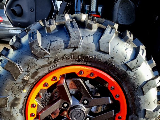 CF MOTO CFORCE 1000 4
