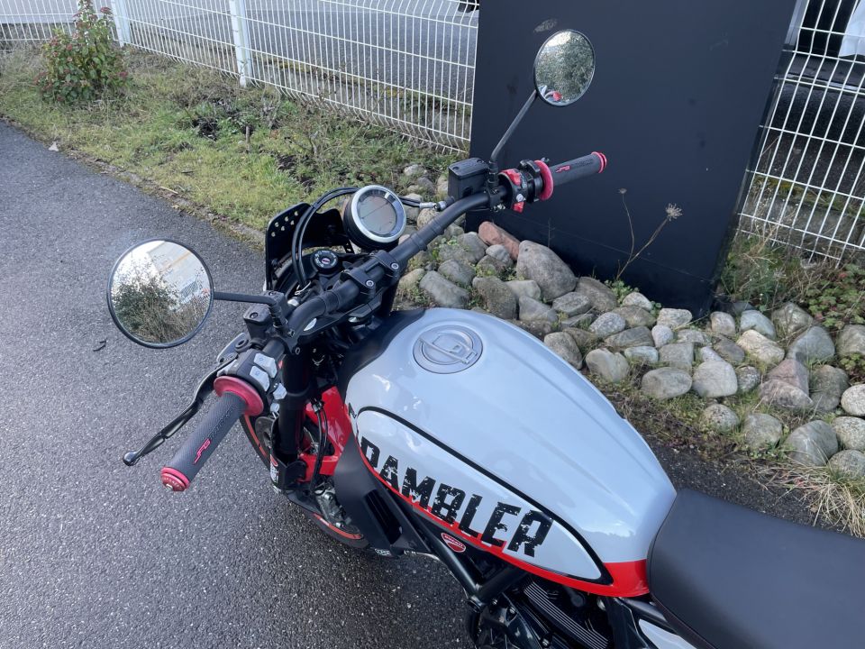 DUCATI SCRAMBLER 800 URBAN 4