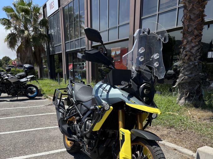 SUZUKI DL V-STROM 800DE 4