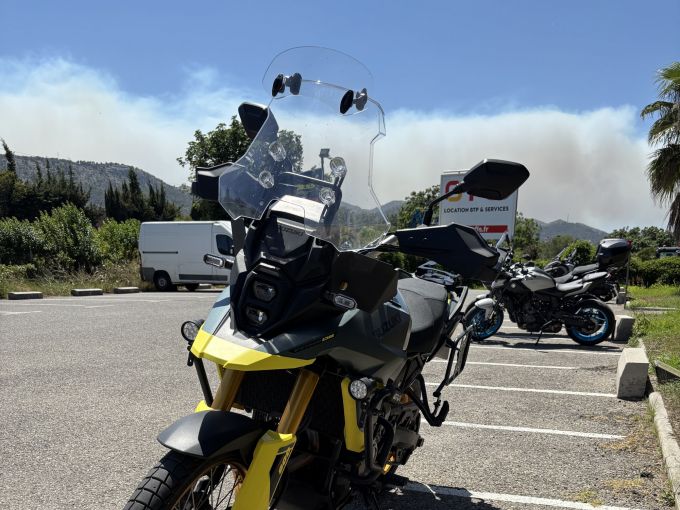 SUZUKI DL V-STROM 800DE 4